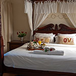 The luxury rooms have magnificent sea views also with private balcony or patio
