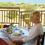 Relax with the views of the Beachway Golf Course & the Indian Ocean